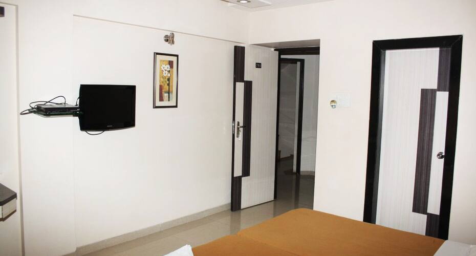 14 Square Military Road, Mumbai 5
